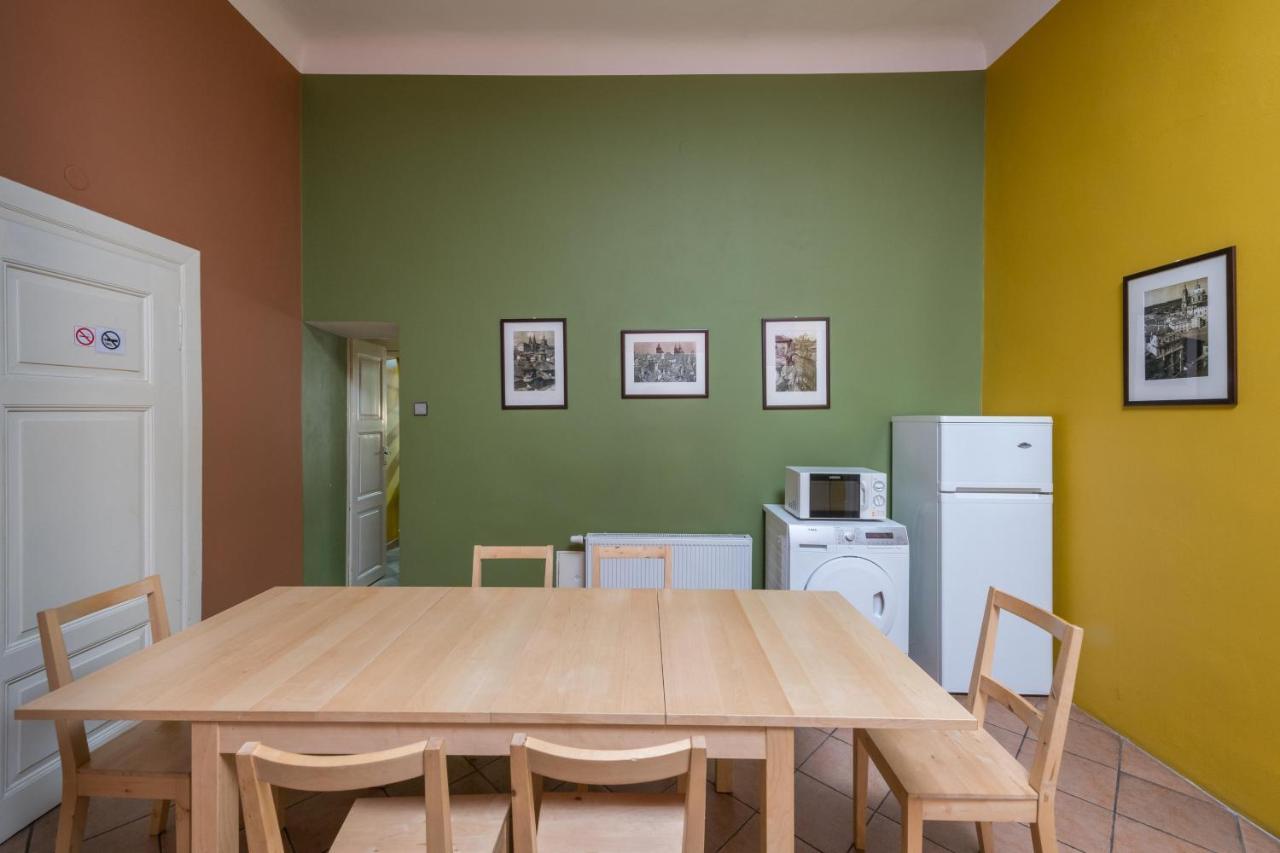 Apartment U Jindrisske Veze - Prague — Photos 1